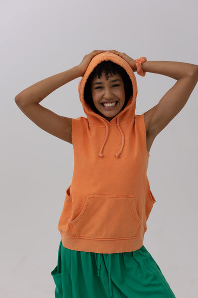 Sleeveless Hooded Sweatshirt - 253001