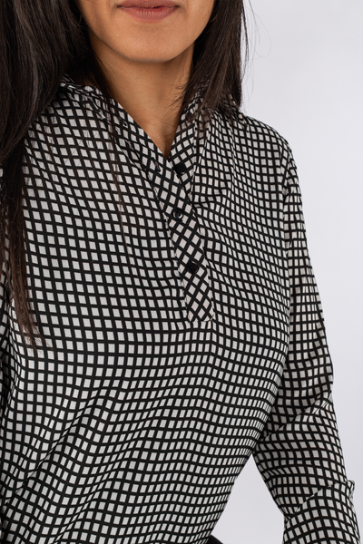 Small Checkered Blouse - 110019