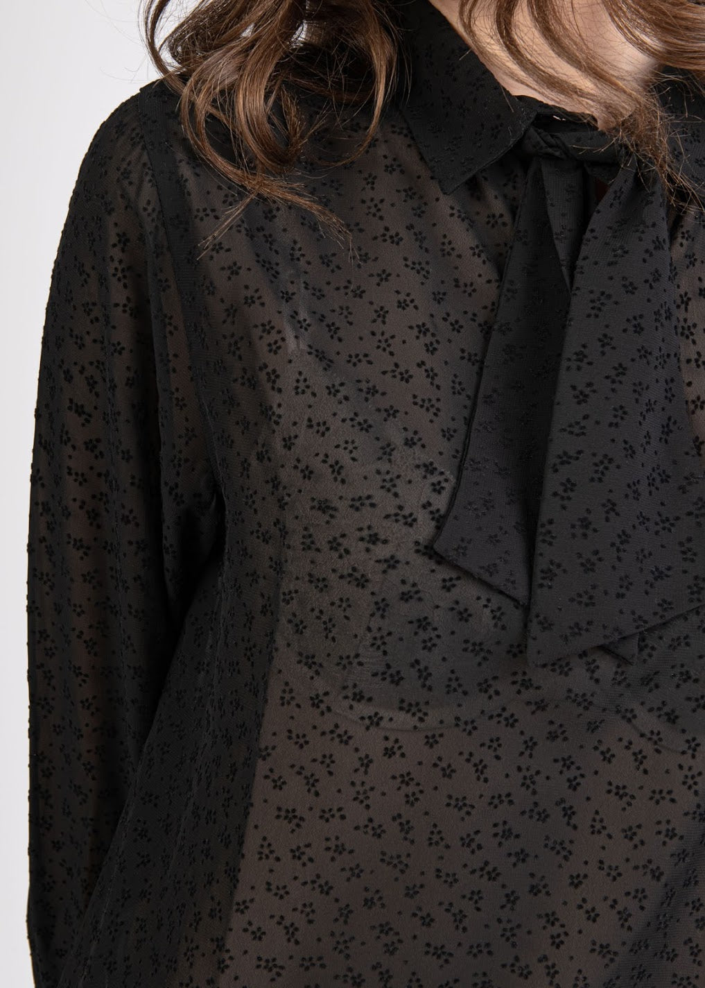 Chiffon Puffy Velvet with Bow Tie- 110069