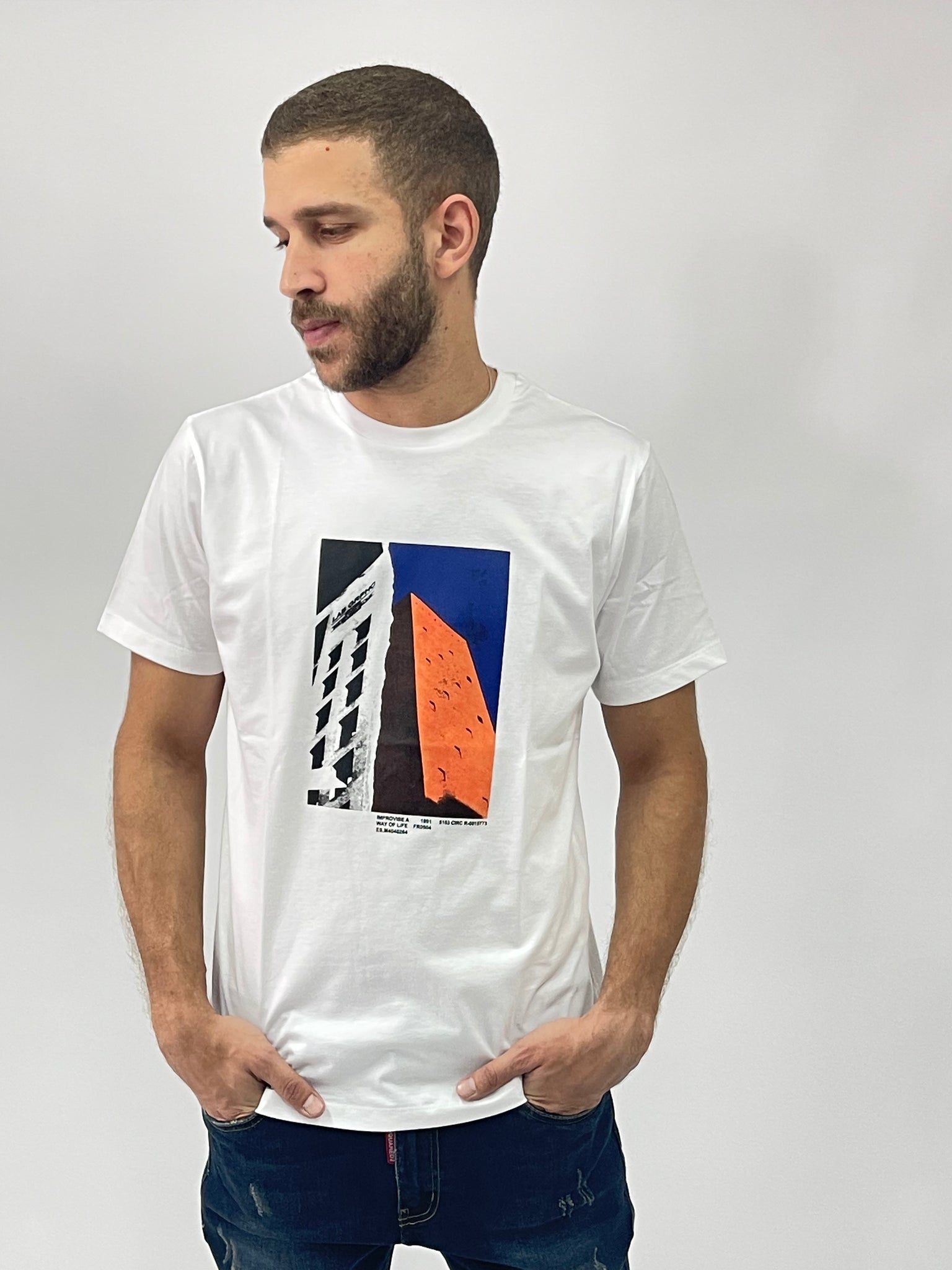 Concrete Jungle Graphic Tee -110002