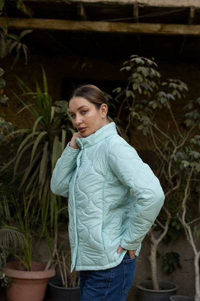 Hour glass quilted nylon jacket with snaps -150026